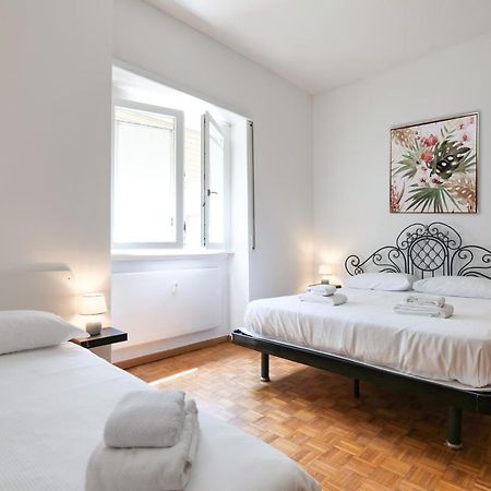 Apartamento Primopiano - Pellegrino Rossi A Milán Exterior foto