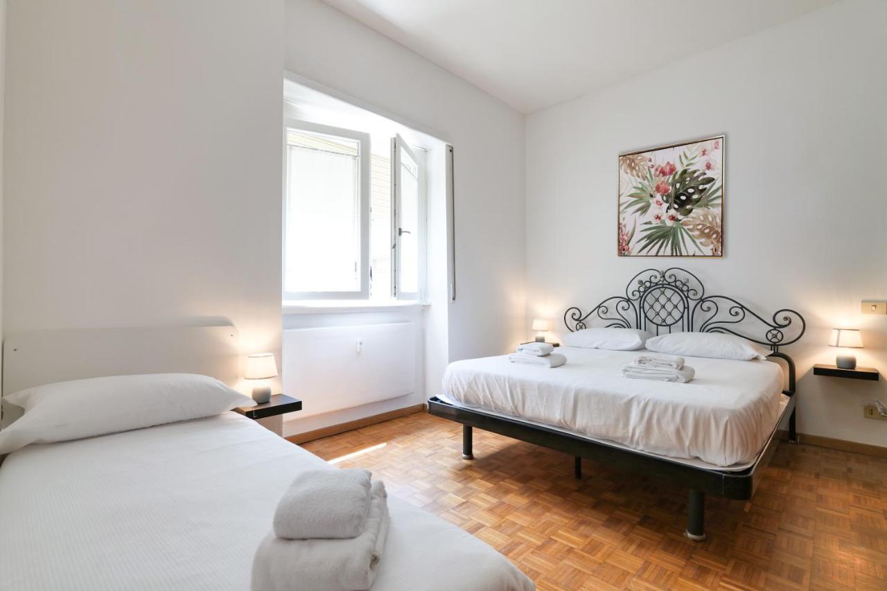 Apartamento Primopiano - Pellegrino Rossi A Milán Exterior foto