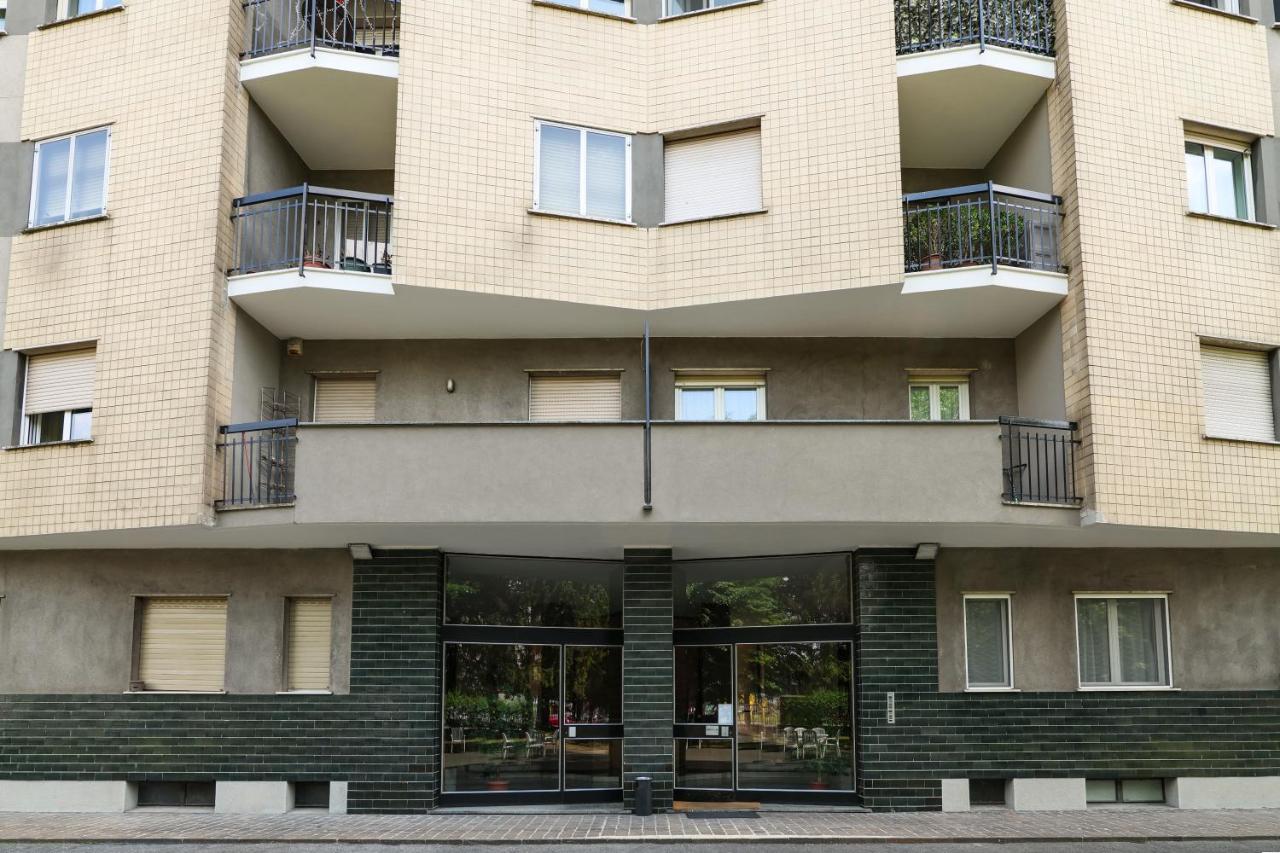 Apartamento Primopiano - Pellegrino Rossi A Milán Exterior foto
